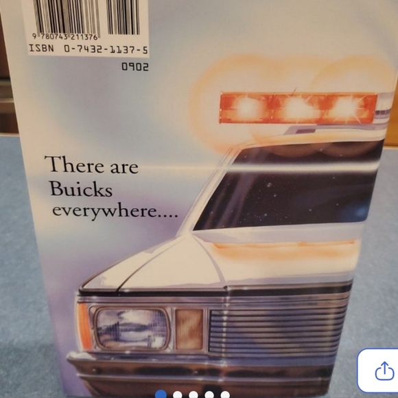 Stephen King novel 📖 Like New condition 💙 Most items ship Next Day! X-posted - Picture 2 of 7